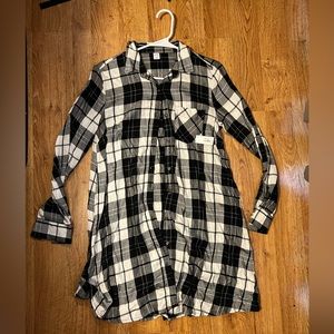 Old Navy, Black & White Checkered, Long Flannel, Size S
